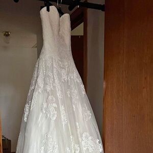 Allure Bridal Ballgown Dress size 6